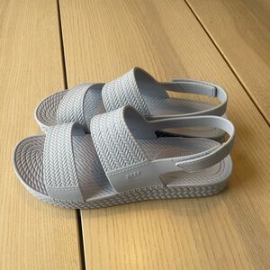 Reef Water Vista Light Blue Sandals 10, size 10 ladies Reef Water Vista sandals